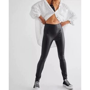 Free People We The Free Spitfire Stacked Skinny Pants Faux Leather Size 25